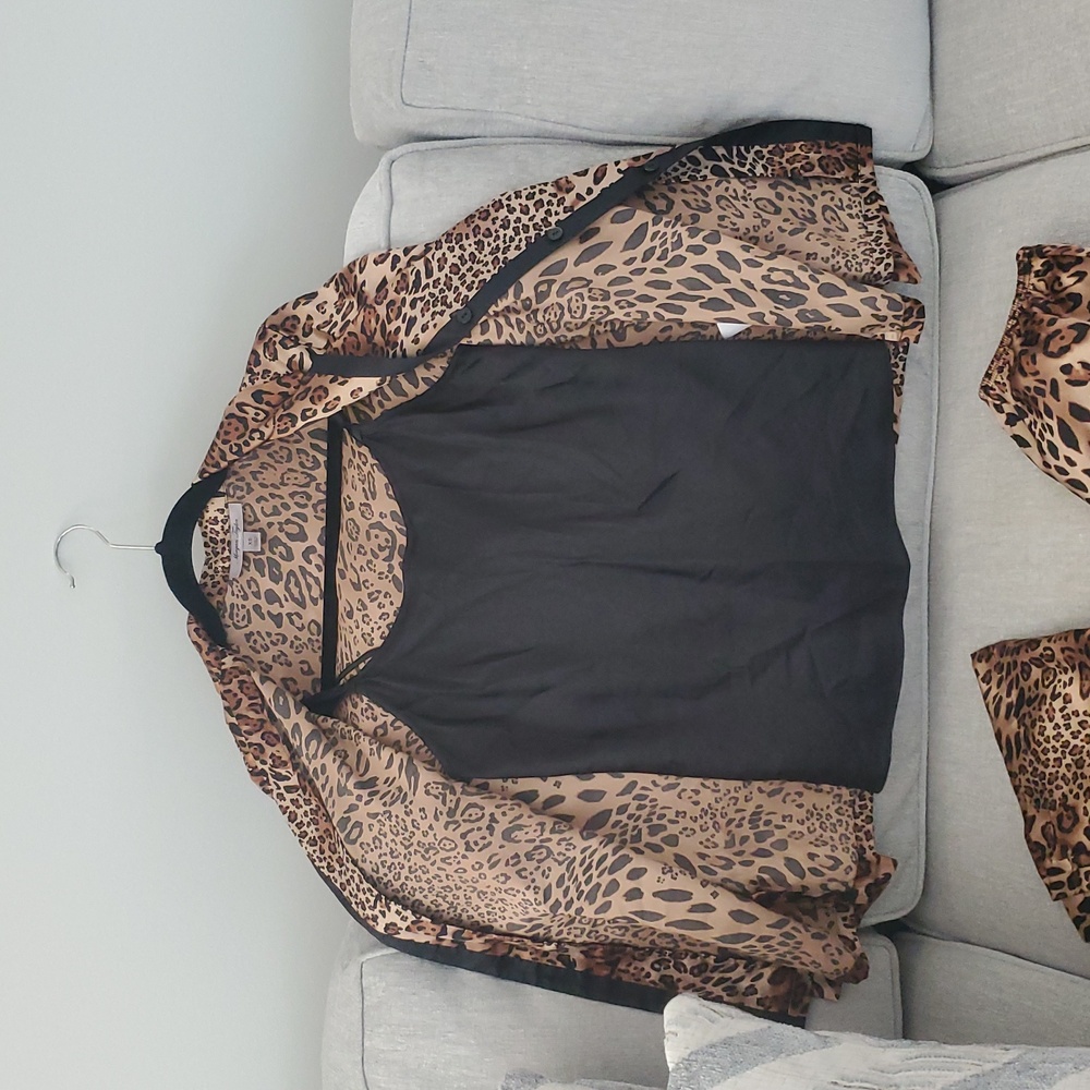 Morgan Taylor 3 Piece Pajama Set Animal Print